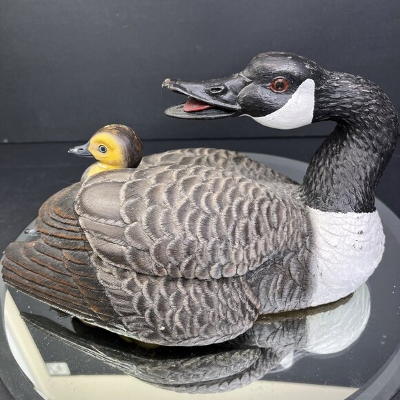 Gosset Wildlife Collection Canada Goose With Chicks 150/2000 Figurine ** READ CA - Picture 3 of 16